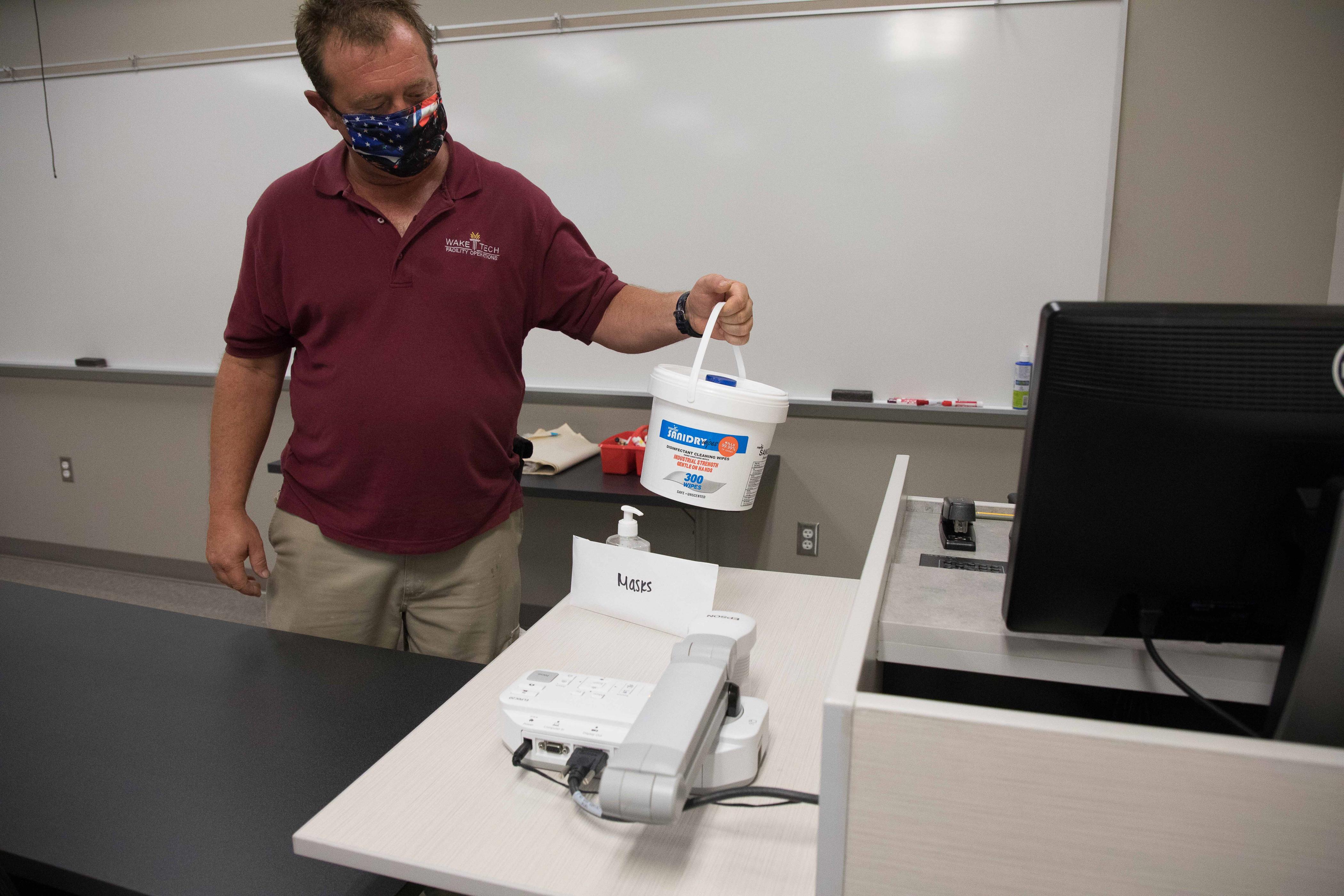 College Prepares to Start Fall Semester During Pandemic Wake Tech
